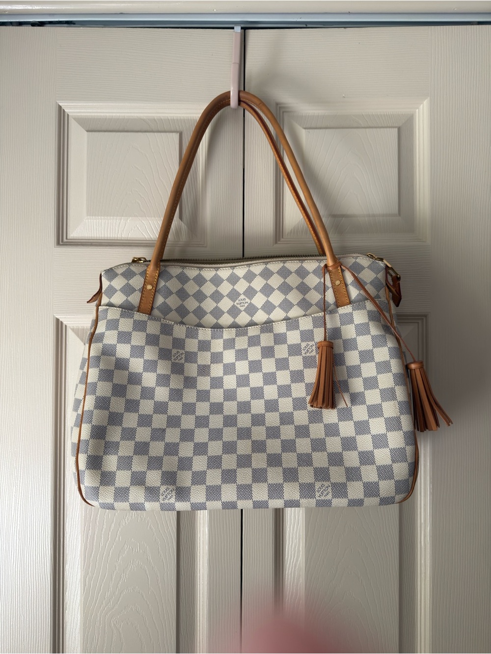 Louis Vuitton Damier Azur FIGUERI Shoulder Bag Zip MM with Authentic Certificate